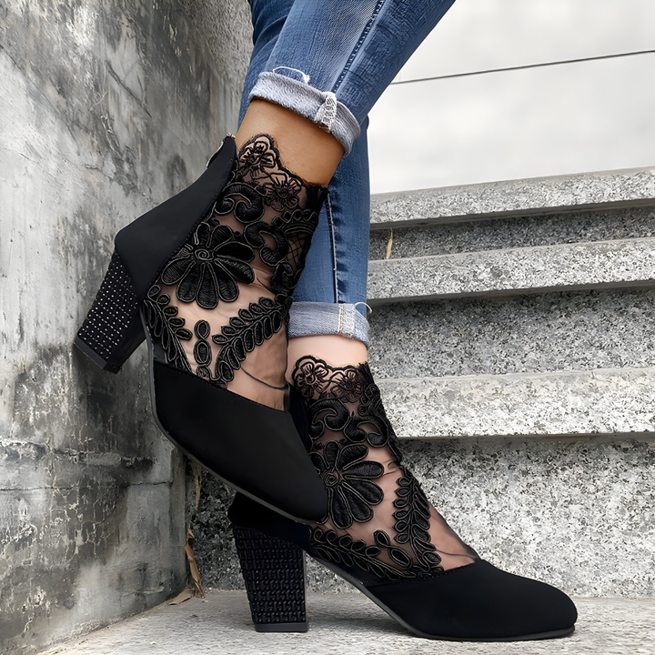 Lynora | Comfortable Heels