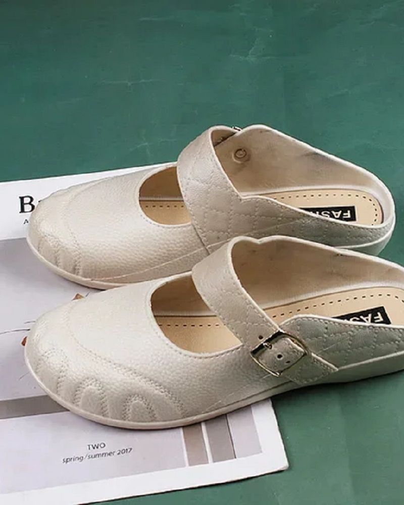Winnie Mary Jane Clogs Leather Look