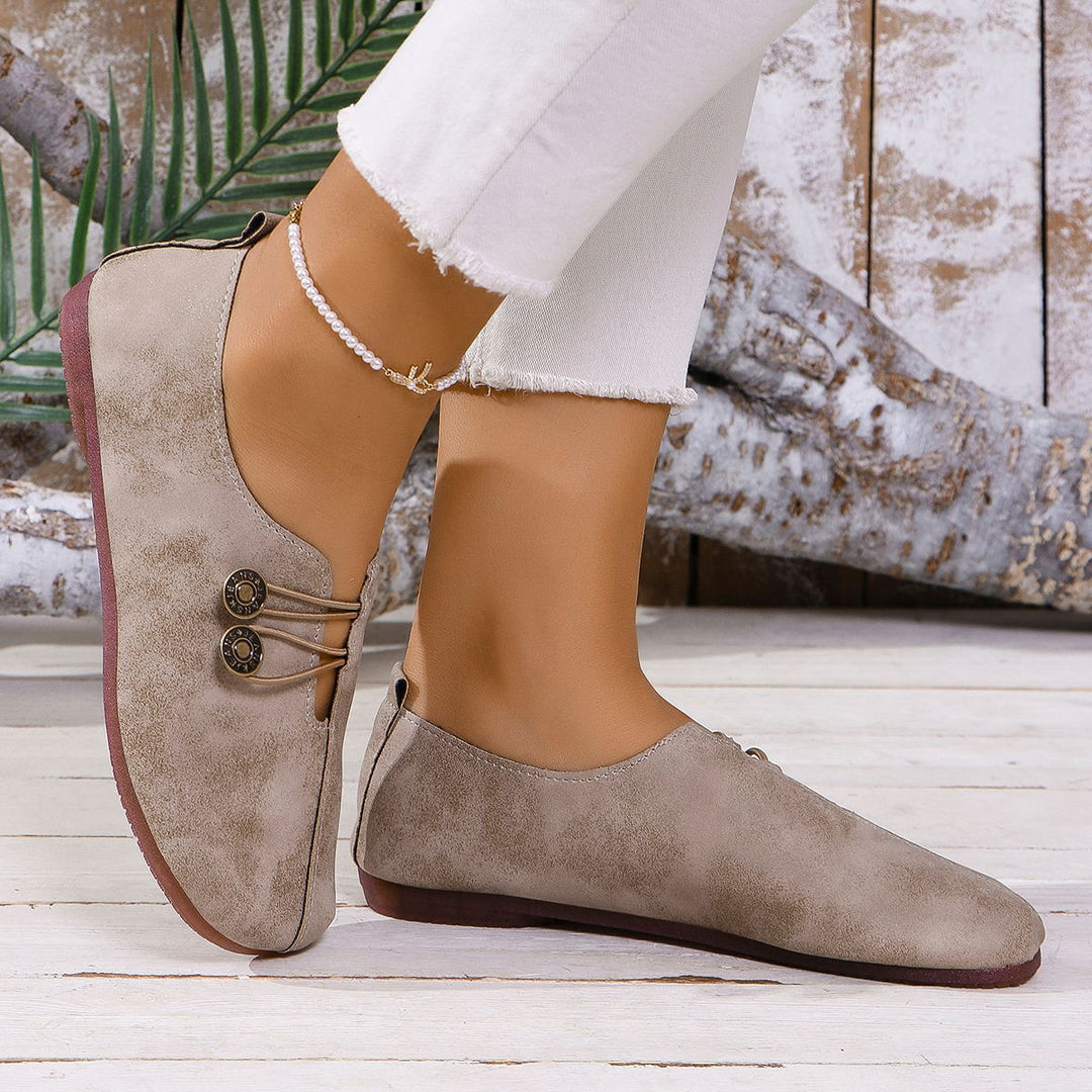 Liora FlexWalk – Style That Keeps Up With You