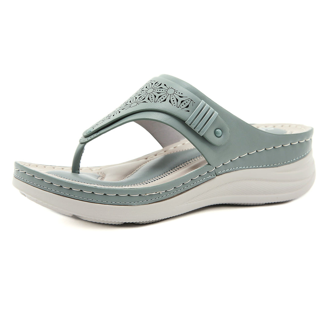SolaceWalk | Comfort Wedges