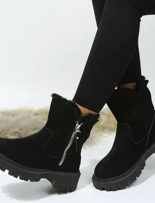 Ava | Winter Cat Wonder Woman Boots