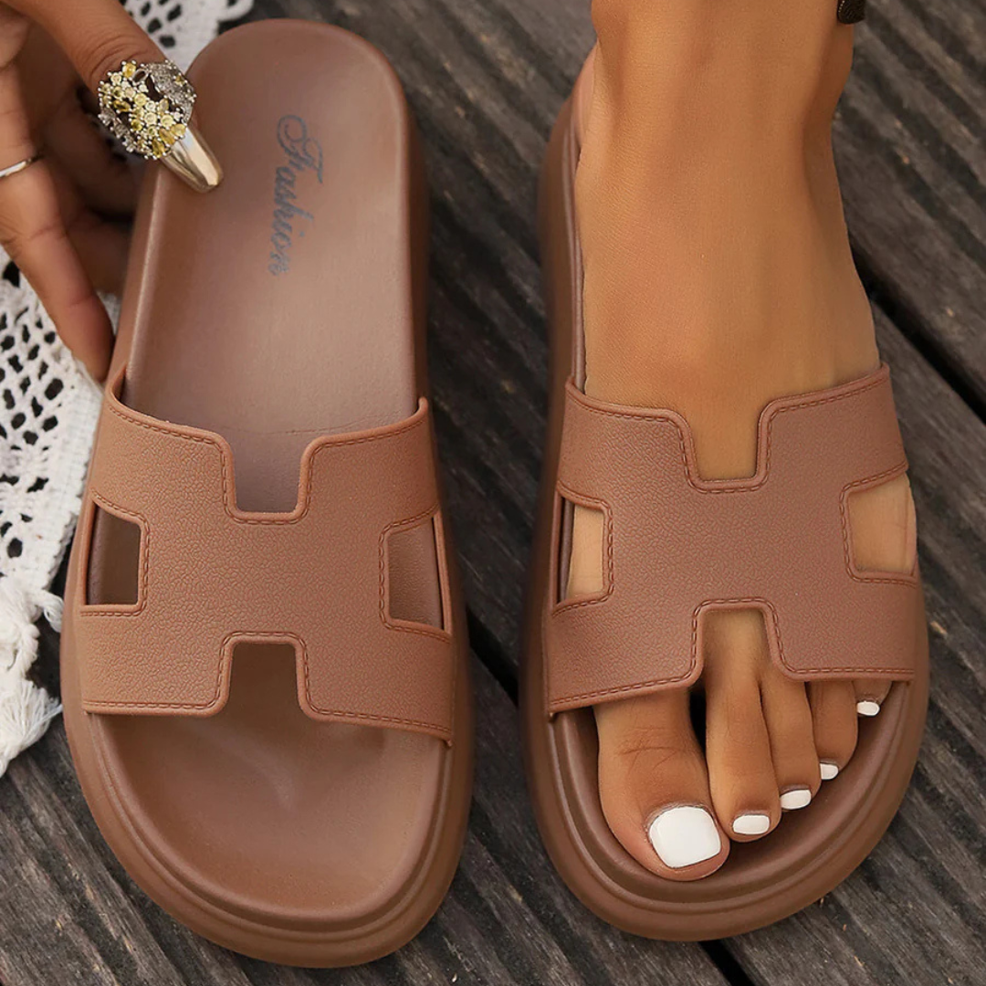 Quinn | Cosy Moccasin Slippers for Women