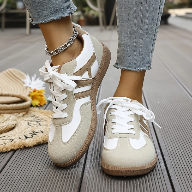 Amelia | Lightweight White Sneakers Wide Fit
