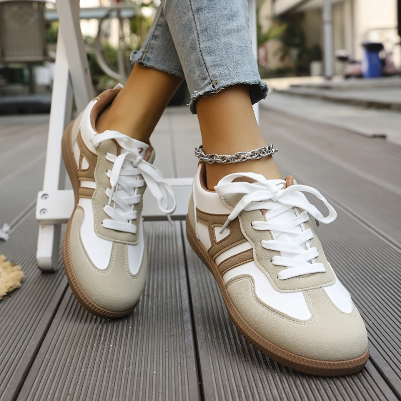 Amelia | Lightweight White Sneakers Wide Fit