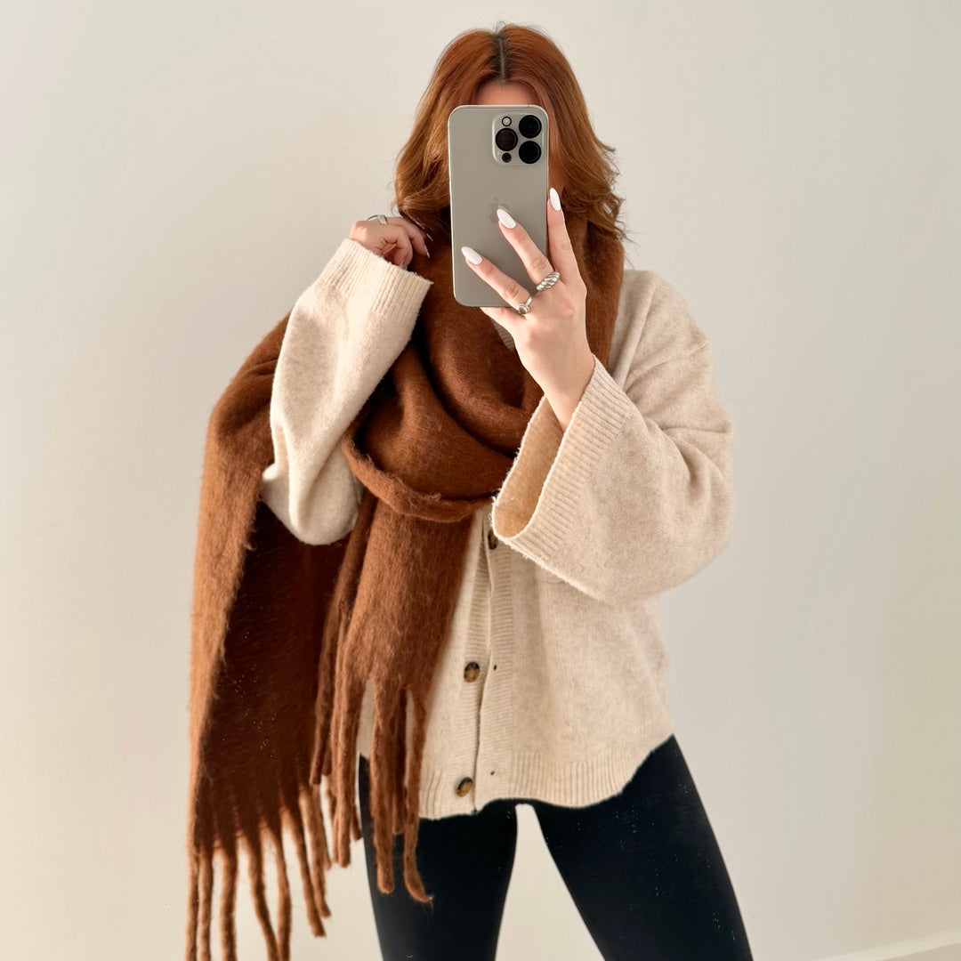 Dilys | Chunky Fringed Winter Scarf