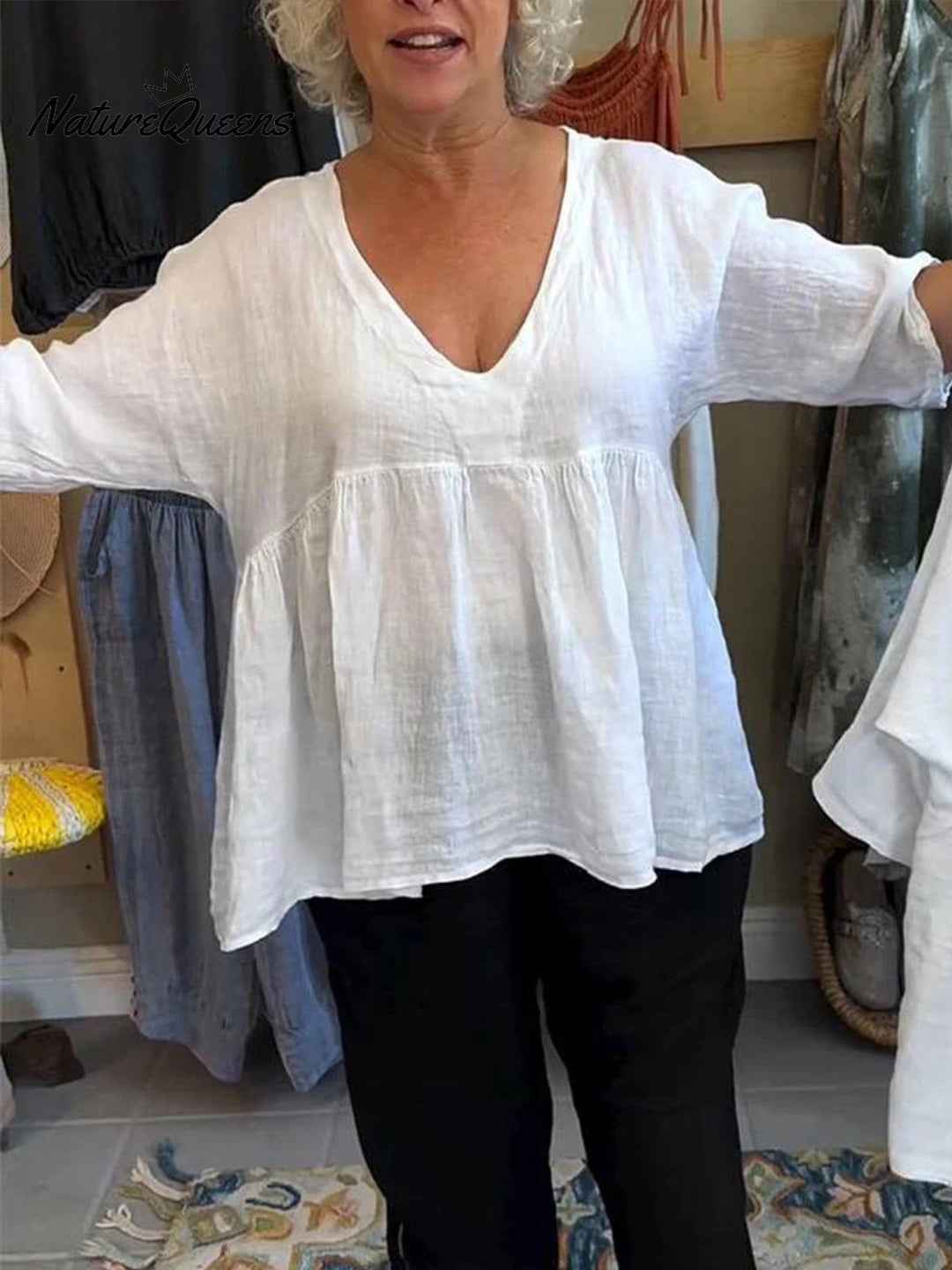 Loretta | V-Neck Cotton-Linen Blouse – Light Elegance with Everyday Ease