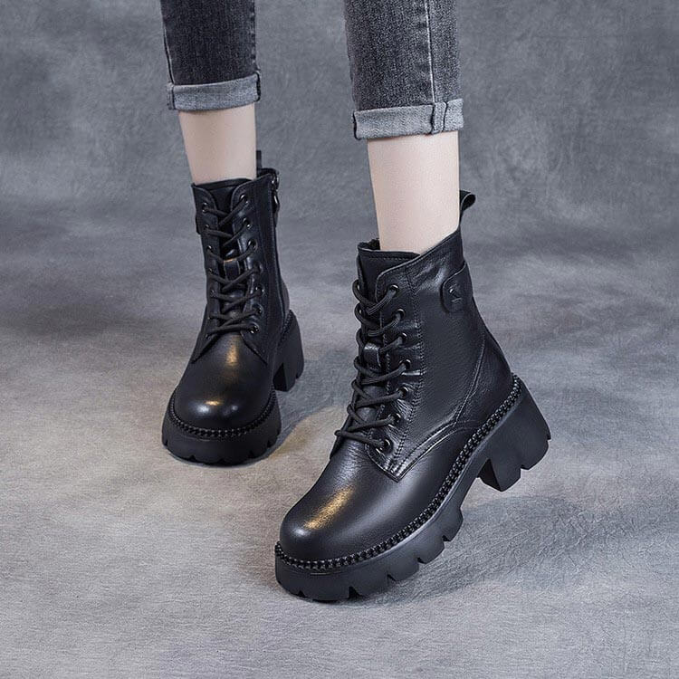 Junia | Women's Lined Lace Up Platform Ankle Boots