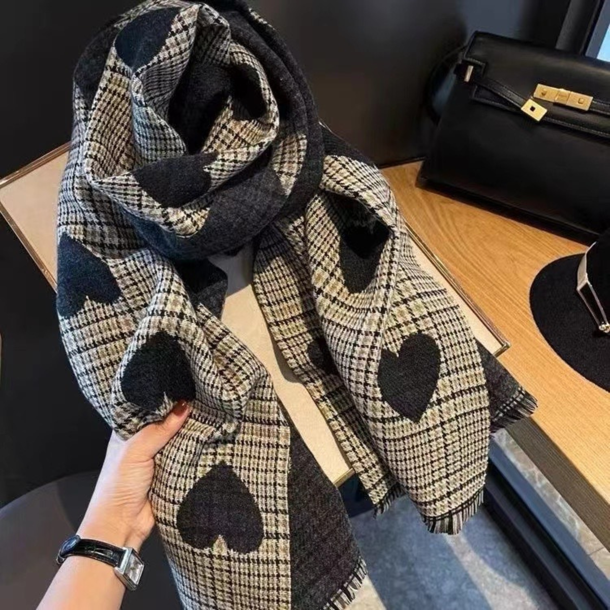 Etta Plaid Scarf Reversible Fringe
