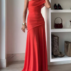 Asymmetrical ruched one-shoulder maxi dress