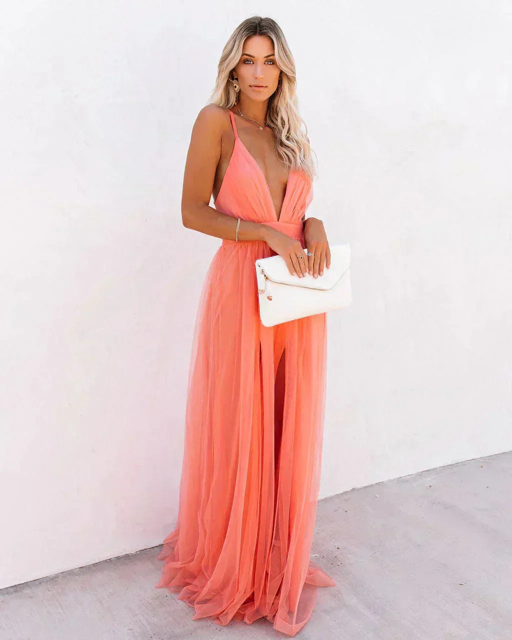 Backless maxi dress with thin straps 5