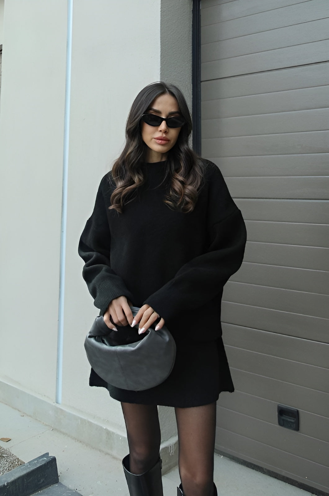 Esme | A cosy sweater and a flowy flattering skirt
