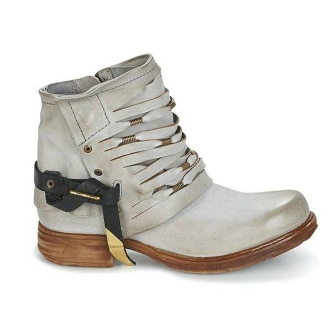 Buckle Strap Ankle Boots Women Distressed - View 9